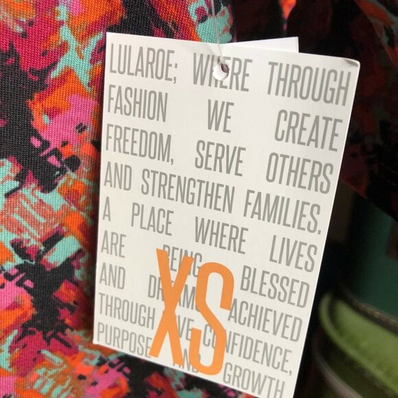 LuLaRoe RETIRED Irma Women's XS Multicolored Abstract Mid-Length Sleeves NWT - Picture 6 of 10